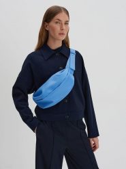 Someday. Saszetka w kolorze błękitnym - 29 x 12 x 9 cm rozmiar: onesize. Niebieskie nerki i saszetki damskie someday., bez wzorów, z materiału. Za 121.99 zł.