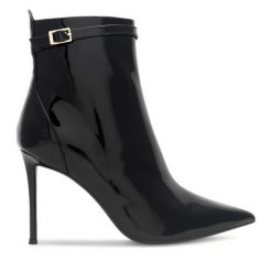 Botki Eva Minge. Czarne botki damskie Eva Minge, bez obcasa, na szpilce, bez zapięcia. Za 299.99 zł.