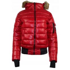 Kurtka turystyczna damska Geographical Norway Bassima. Czerwone kurtki damskie Geographical Norway, l, bez wzorów, z poliamidu, bez kaptura. Za 312.00 zł.