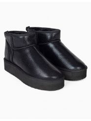 ISLAND BOOT Botki "Miley" w kolorze czarnym rozmiar: 41. Czarne botki damskie Island Boot, bez obcasa, bez zapięcia. Za 162.87 zł.