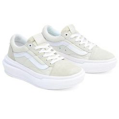 Buty do chodzenia damskie Vans Old Skool Over sportowe. Białe obuwie sportowe casual damskie Vans, trekkingowe, Vans Old Skool. Za 270.00 zł.