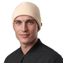 Czapka trekkingowa z polaru Siroko Aysen Sand. Brązowe czapki damskie SIROKO, bez wzorów, z materiału. Za 84.00 zł.