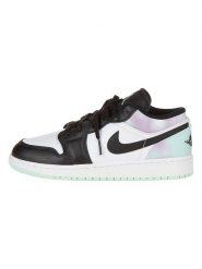 Nike Skórzane sneakersy "1 Low" ze wzorem rozmiar: 40. Obuwie sportowe damskie Nike, z materiału, bez zapięcia. Za 330.20 zł.