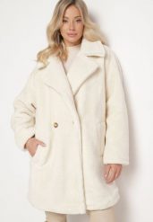 Jasnobeżowy Długi Płaszcz Futerko Dwurzędowe w Stylu Teddy Malwirae. Brązowe płaszcze damskie Born2be, l, bez wzorów, z futra, bez kaptura. Za 169.99 zł.