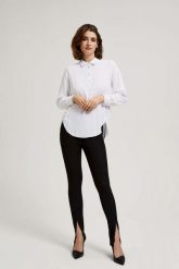 Legginsy z rozcięciem z przodu nogawek. Legginsy damskie MOODO, s, bez wzorów, z elastanu. W wyprzedaży za 35.99 zł.