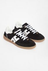 Sneakersy damskie ELISABETTA FRANCHI. Obuwie sportowe damskie Elisabetta Franchi, bez zapięcia. Za 1,659.00 zł.