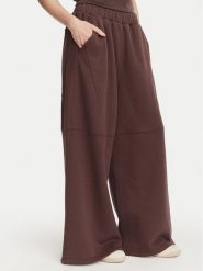 Kappa Spodnie dresowe 36226ZW Brązowy Oversize. Brązowe spodnie dresowe damskie Kappa, m, bez wzorów, z bawełny. Za 179.99 zł.