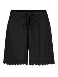 Sublevel Szorty w kolorze czarnym rozmiar: S. Czarne szorty damskie Sublevel, bez wzorów, z wiskozy. Za 39.99 zł.