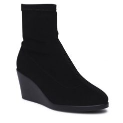Botki Jenny Fairy. Czarne botki damskie Jenny Fairy, bez obcasa, na koturnie, bez zapięcia. Za 159.99 zł.
