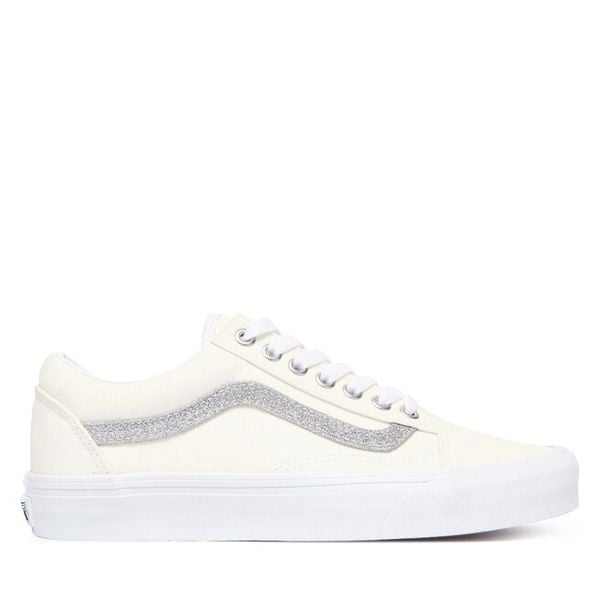 Tenisówki Vans. Białe trampki damskie Vans, bez wzorów, bez zapięcia. Za 299.99 zł.