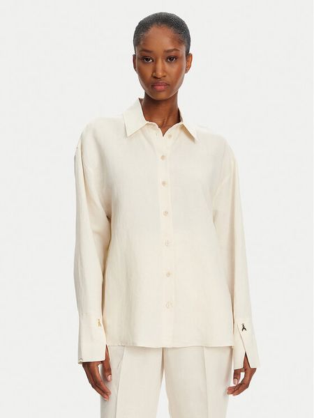 Patrizia Pepe Koszula 2C1602 A052 B823 Écru Regular Fit. Koszule damskie Patrizia Pepe, bez wzorów, z wiskozy, bez kołnierzyka, bez ramiączek. Za 629.99 zł.