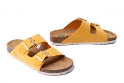 DR. BRINKMANN 700696-06 gelb, klapki damskie. Żółte klapki damskie Dr. Brinkmann, bez wzorów, ze skóry, bez obcasa, bez zapięcia. Za 227.92 zł.