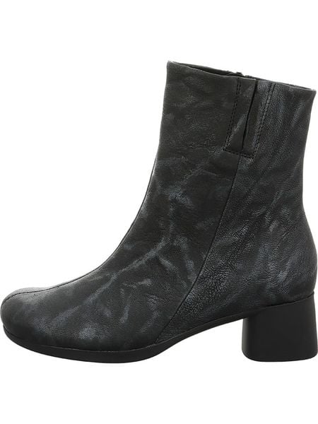 Think! Skórzane botki w kolorze czarnym rozmiar: 39,5. Czarne botki damskie Think!, eleganckie, bez obcasa, bez zapięcia. Za 410.94 zł.