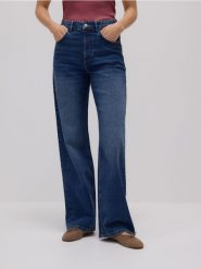 Jeansy wide leg - granatowy. Niebieskie jeansy damskie Reserved. W wyprzedaży za 99.99 zł.
