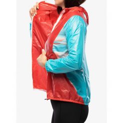 Kurtka do biegania damska La Sportiva Briza Windbreaker Jkt. Czerwone kurtki damskie La Sportiva, na zimę, bez wzorów, bez kaptura. Za 476.99 zł.
