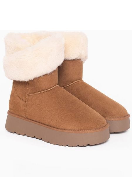 ISLAND BOOT Botki zimowe "Arine" w kolorze jasnobrązowym rozmiar: 37. Brązowe botki damskie Island Boot, na zimę, z materiału, bez obcasa, na platformie, bez zapięcia. Za 169.95 zł.