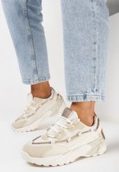 Beżowe Sneakersy Ozdobione Biżuteryjnym Sznurkiem Aellwin. Brązowe obuwie sportowe damskie Born2be, bez zapięcia. Za 119.99 zł.