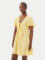 Vero Moda Sukienka codzienna Vira 10340739 Żółty Regular Fit. Żółte sukienki damskie Vero Moda, bez wzorów, z wiskozy, bez ramiączek. Za 179.99 zł.