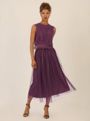 APART Spódnica tiulowa w kolorze fioletowym rozmiar: 46. Różowe spódnice damskie Apart, bez wzorów, z tiulu, maxi. Za 252.99 zł.