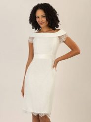 APART Sukienka w kolorze kremowym rozmiar: 40. Brązowe sukienki damskie Apart, bez wzorów, z koronki, bez ramiączek. Za 217.99 zł.