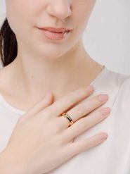 Pandora Pozłacany pierścionek rozmiar: 56. Żółte pierścionki damskie Pandora, pozłacane. Za 351.89 zł.