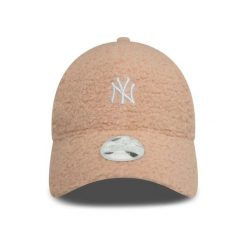 Czapka baseballowa damska New York Yankees Borg 9forty. Czerwone czapki damskie New Era, bez wzorów. Za 185.00 zł.