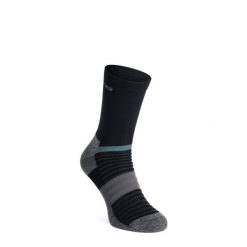 Skarpety biegowe Inov-8 Active High. Czarne skarpetki damskie Inov-8, bez wzorów. Za 59.99 zł.