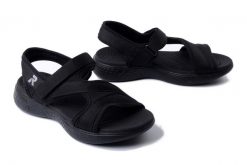 RIEKER V2166-00 black, sandały damskie. Czarne sandały damskie Rieker, bez wzorów, z materiału, bez obcasa, bez zapięcia. Za 223.93 zł.