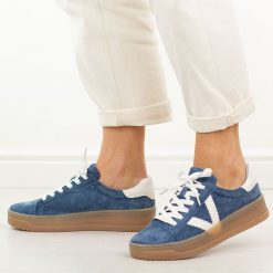 Granatowe skórzane półbuty damskie Vinceza 79597. Niebieskie półbuty damskie VINCEZA, na jesień, bez wzorów, z jeansu, z okrągłym noskiem, bez obcasa, na płaskiej podeszwie, bez zapięcia. Za 239.00 zł.