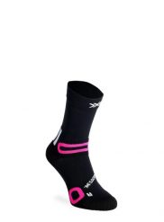 Skarpety turystyczne X-Socks Hike Discover Crew. Czarne skarpetki damskie X Socks, bez wzorów, z materiału. Za 102.29 zł.