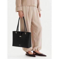 Torebka MEXX. Czarne shopper bag Mexx, bez wzorów, bez dodatków. Za 219.99 zł.