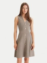 Guess Sukienka codzienna W6GK53 Z0658 Zielony Regular Fit. Zielone sukienki damskie Guess, z aplikacjami, z syntetyku, bez ramiączek. Za 669.99 zł.