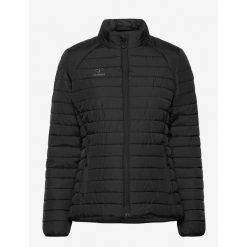 Kurtka Hummel CLASSIC BEE WO FENG JACKET. Czarne kurtki sportowe damskie Hummel, bez wzorów, bez kaptura. Za 179.99 zł.