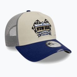 Czapka z daszkiem New Era NE Motorsport Trucker. Brązowe czapki z daszkiem damskie New Era, bez wzorów. Za 129.99 zł.