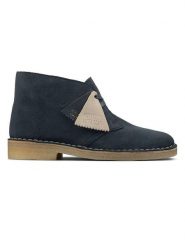 Clarks Skórzane botki w kolorze granatowym rozmiar: 37,5. Niebieskie botki damskie Clarks, bez obcasa, bez zapięcia. Za 379.45 zł.