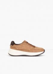 Ciężkie sneakersy ze wstawką z imitacji futra. Brązowe obuwie sportowe casual damskie bonprix, bez zapięcia. Za 149.99 zł.