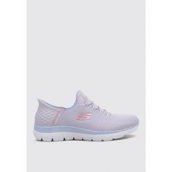 Buty do chodzenia damskie Skechers Summits-diamond Drea. Fioletowe obuwie sportowe damskie Skechers, z materiału, bez zapięcia, trekkingowe. Za 459.00 zł.