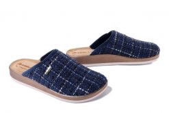 INBLU CT-33 004 granatowy, kapcie damskie. Niebieskie kapcie damskie Inblu. Za 89.99 zł.