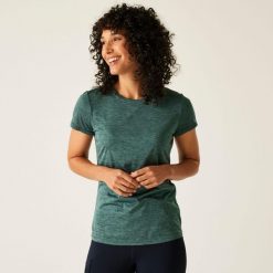 Koszulka damska Regatta Fingal Edition. Zielone bluzki damskie Dare 2b, bez wzorów, sportowe, bez kołnierzyka, bez ramiączek. Za 102.50 zł.