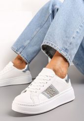 Biało-Srebrne Sneakersy z Metaliczną Wstawką na Grubej Podeszwie z Ozdobną Taśmą z Brokatem Qinessa. Białe obuwie sportowe damskie Renee, bez zapięcia. Za 74.99 zł.