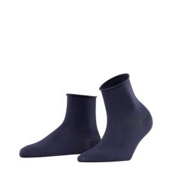 Skarpetki bawełniane krótkie damskie Falke Touch. Niebieskie skarpetki damskie Falke, bez wzorów, z bawełny. Za 119.50 zł.