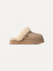 UGG Skórzane kapcie "Disquette" w kolorze beżowym rozmiar: 38. Brązowe kapcie damskie Ugg, ze skóry. Za 474.41 zł.