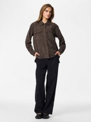 Pieces Koszula w kolorze khaki rozmiar: XS. Brązowe koszule damskie Pieces, xs, bez wzorów, bez kołnierzyka, bez ramiączek. Za 109.95 zł.