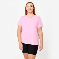 Koszulka fitness damska Domyos Puls Size krótki rękaw. Czerwone bluzki damskie DOMYOS, l, bez wzorów, z elastanu, sportowe, bez kołnierzyka, plus size, bez ramiączek. Za 39.99 zł.