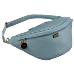Modna sportowa niebieska saszetka damska na biodra, na ramię lub przez ramię nerka crossbody z eko skóry Peterson. Niebieskie nerki i saszetki damskie Peterson, bez wzorów, ze skóry ekologicznej. Za 79.99 zł.