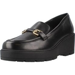 Buty GEOX D563VB 00043 Czarny. Czarne obuwie trekkingowe damskie Geox, ze skóry, bez zapięcia. Za 419.99 zł.