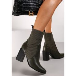 Zielone Botki Tristn. Zielone botki damskie Renee, prążkowane, eleganckie, ze szpiczastym noskiem, za kostkę, bez obcasa, na obcasie, bez zapięcia. Za 79.99 zł.