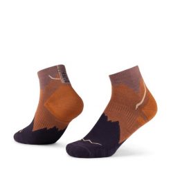 Skarpety turystyczne Buff Merino LIghtweight Quarter Sock LWQ3. Brązowe skarpetki damskie Buff, bez wzorów, z elastanu. Za 99.99 zł.