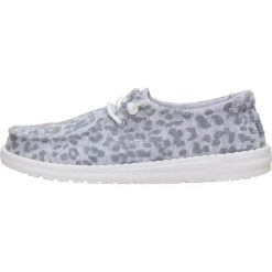 HeyDude Damskie Mokasyny Wendy Stretch Jersey Leopard. Białe mokasyny damskie Hey dude, z jersey, bez obcasa. Za 289.00 zł.