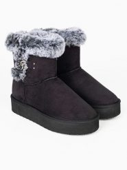 Blackfield Botki zimowe "Reindeer" w kolorze czarnym rozmiar: 39. Czarne botki damskie Blackfield, na zimę, z materiału, z okrągłym noskiem, bez obcasa, na platformie, bez zapięcia. Za 173.99 zł.
